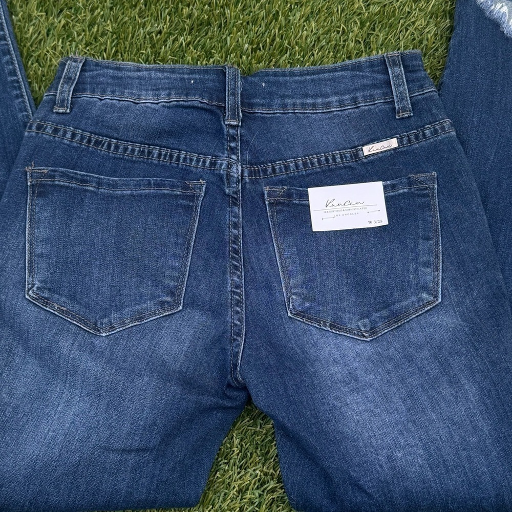 Kancan Blue Ankle Cropped Jeans with Frayed Hem and Pearl Detail - Picture 9 of 15